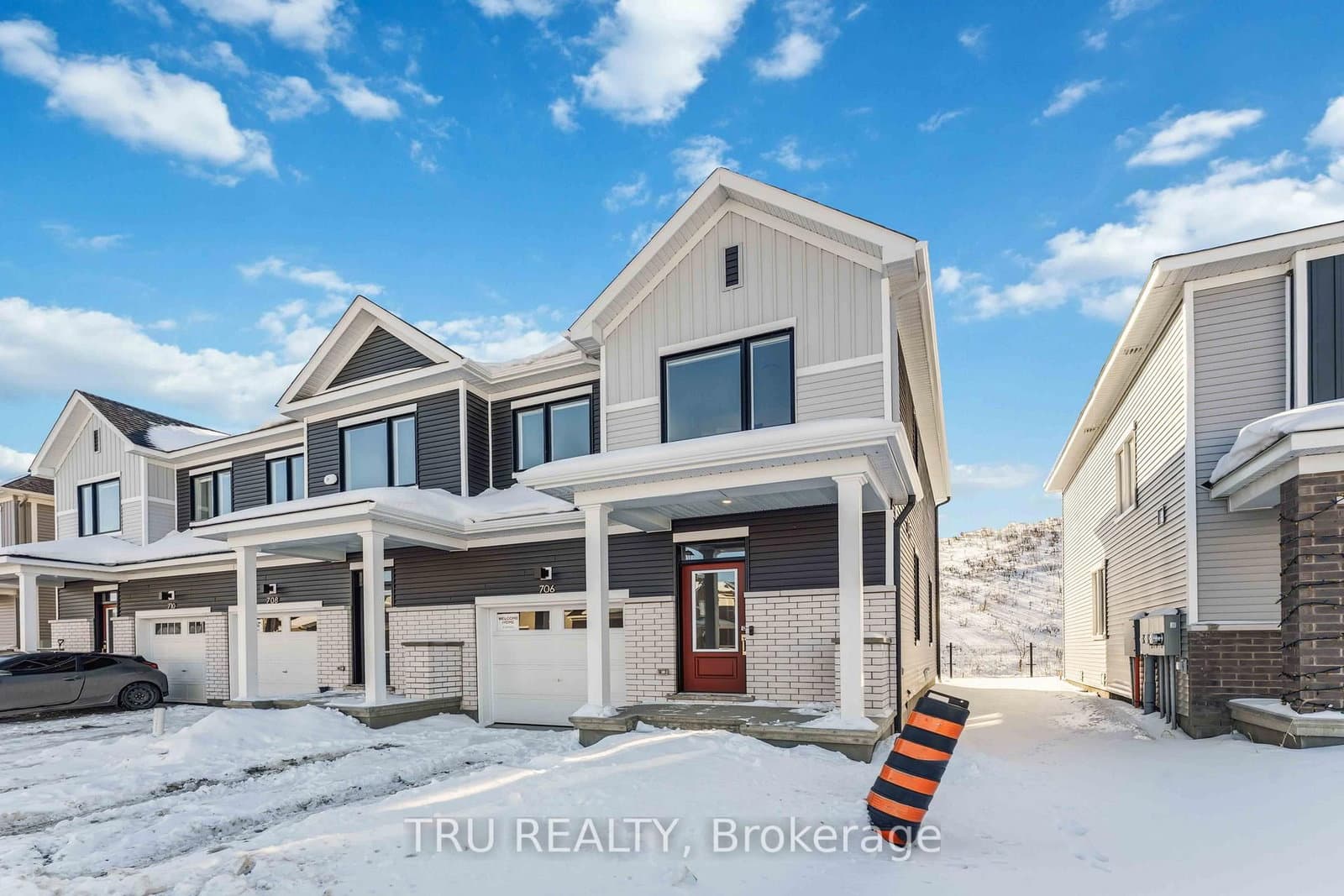 706 Expansion Road, Barrhaven, ON — photo 2