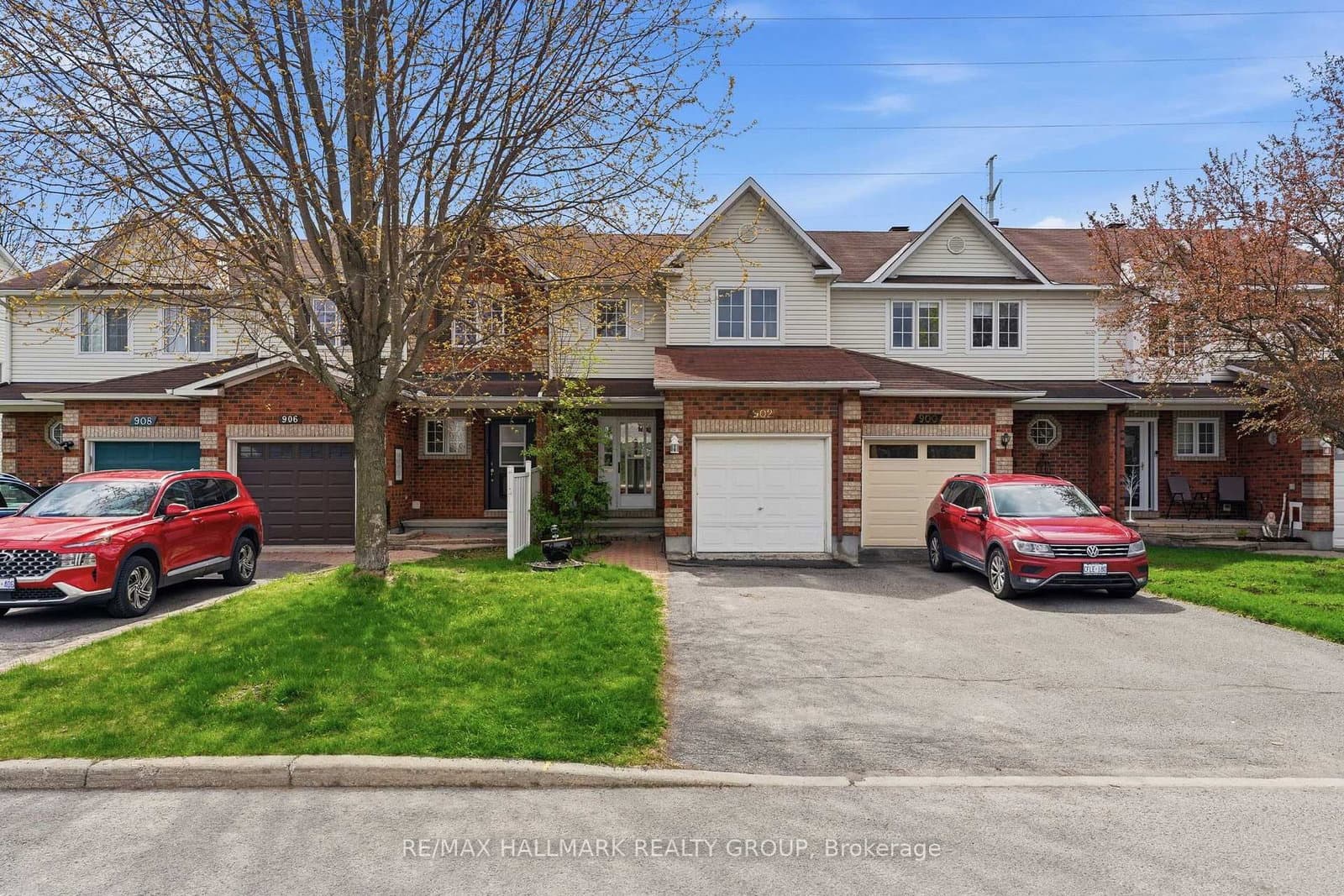 902 Paradise Crescent, Ottawa, ON — photo 2