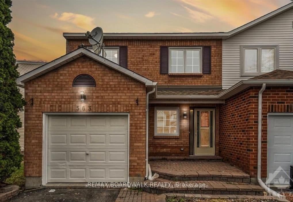 563 LATOUR Crescent, Ottawa, ON