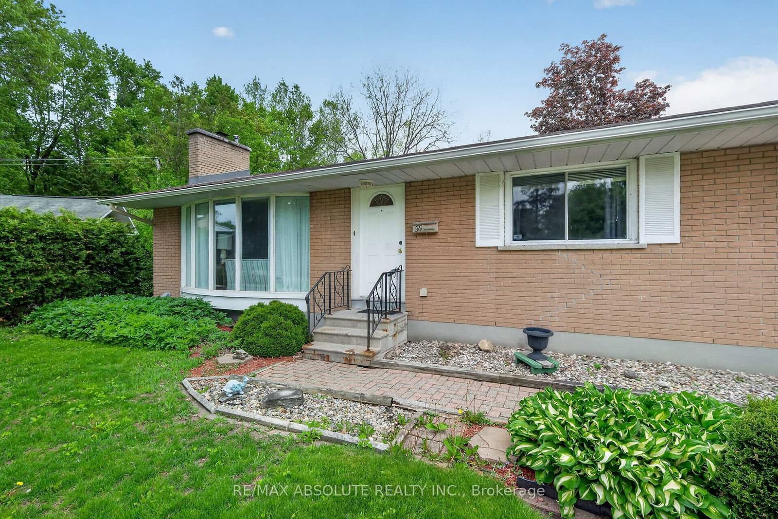 59 Evergreen Drive, Ottawa, ON — photo 3