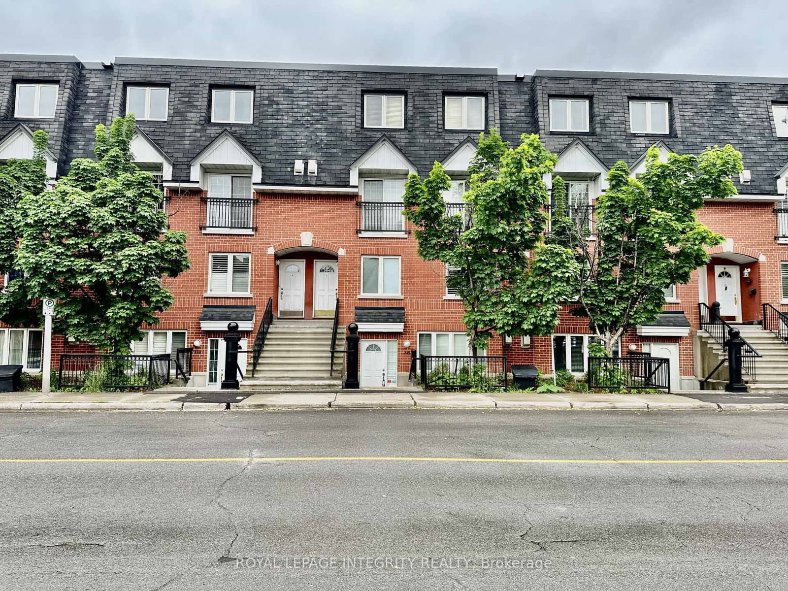 4 - 245 Cumberland Street, Ottawa, ON