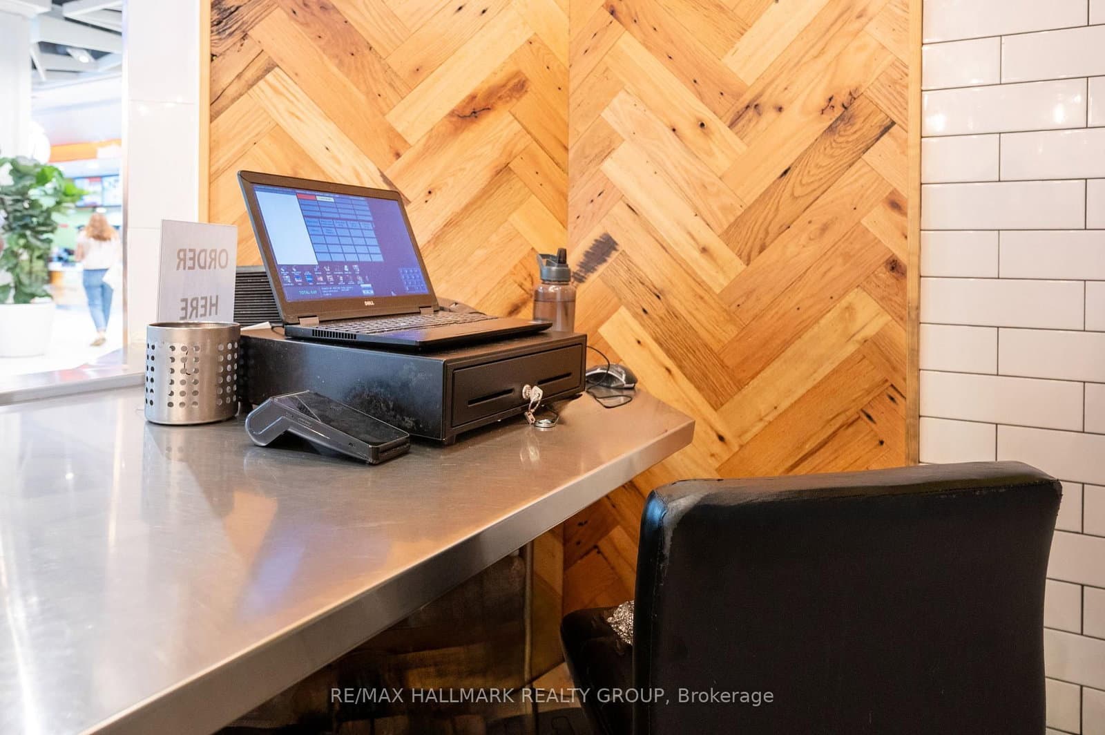 UNIT 609 - 1200 St. Laurent Boulevard, Ottawa, ON — photo 3