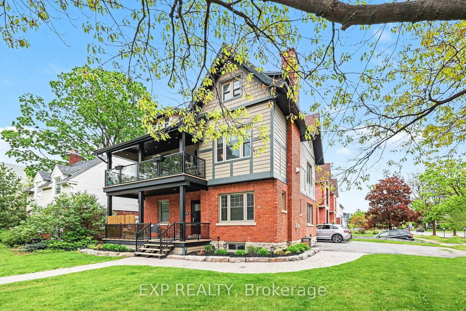 559 Parkdale Avenue, Ottawa, ON — photo 2