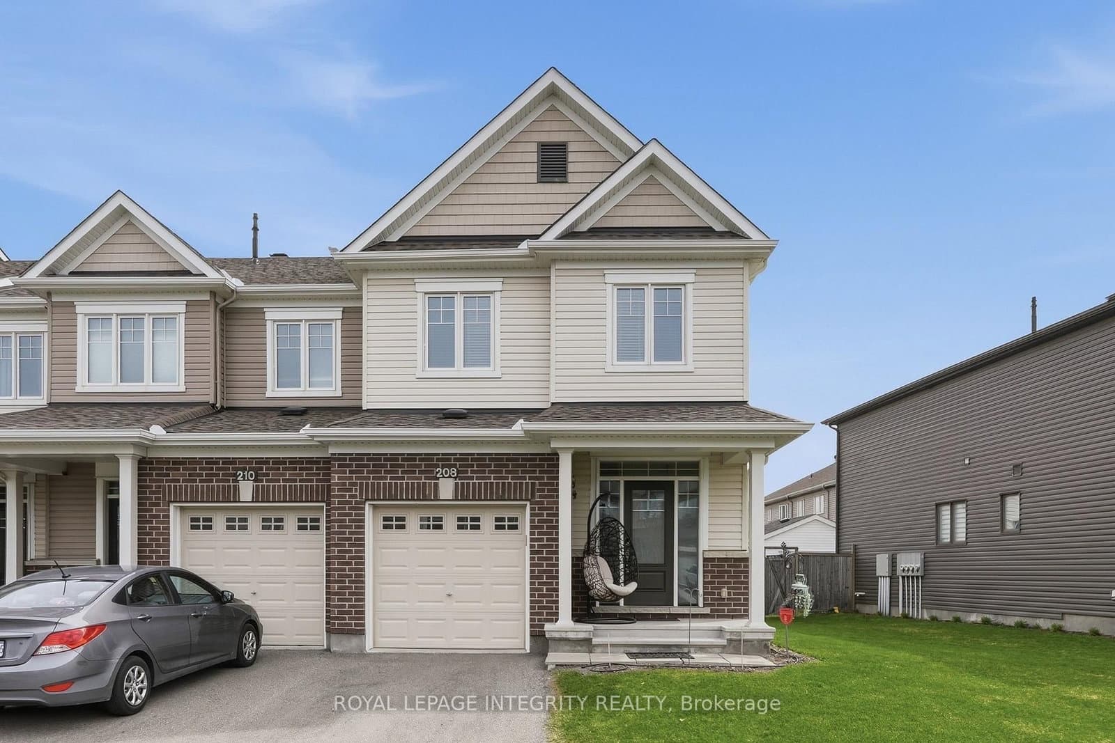 208 Mountain Sorrel Way, Ottawa, ON