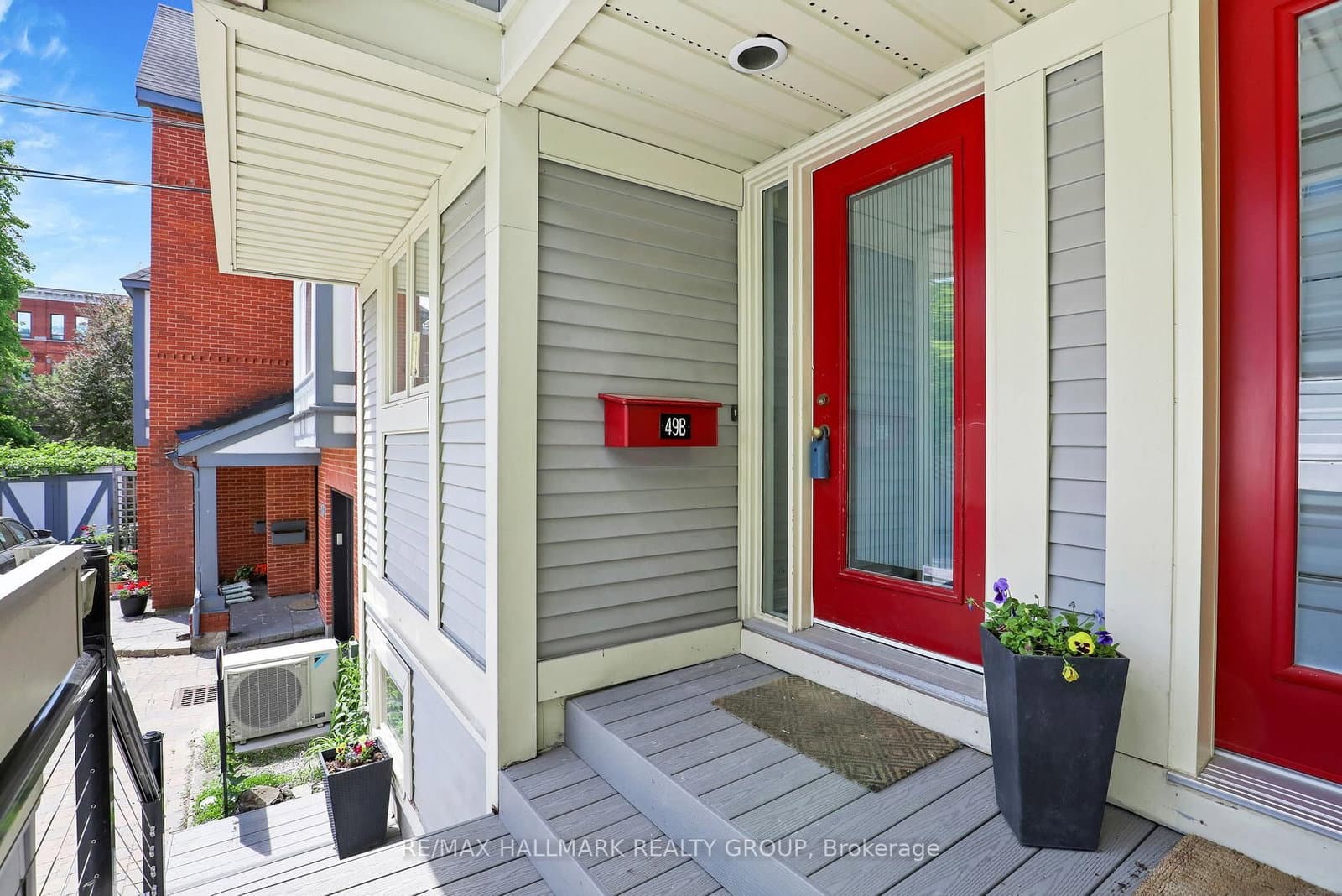 49B First Avenue, Ottawa, ON — photo 3