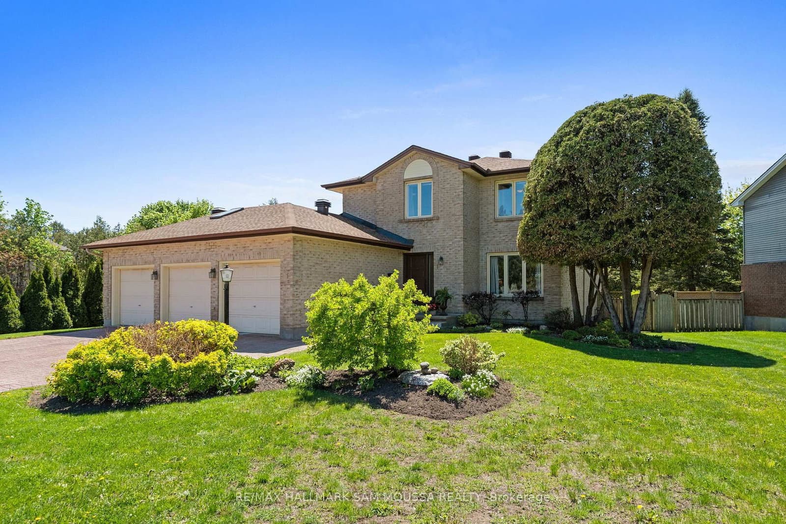 1 Willow Glen Drive, Ottawa, ON — photo 3