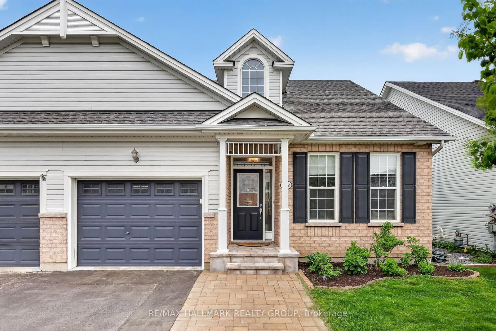 912 Eastboro Avenue, Orleans, ON