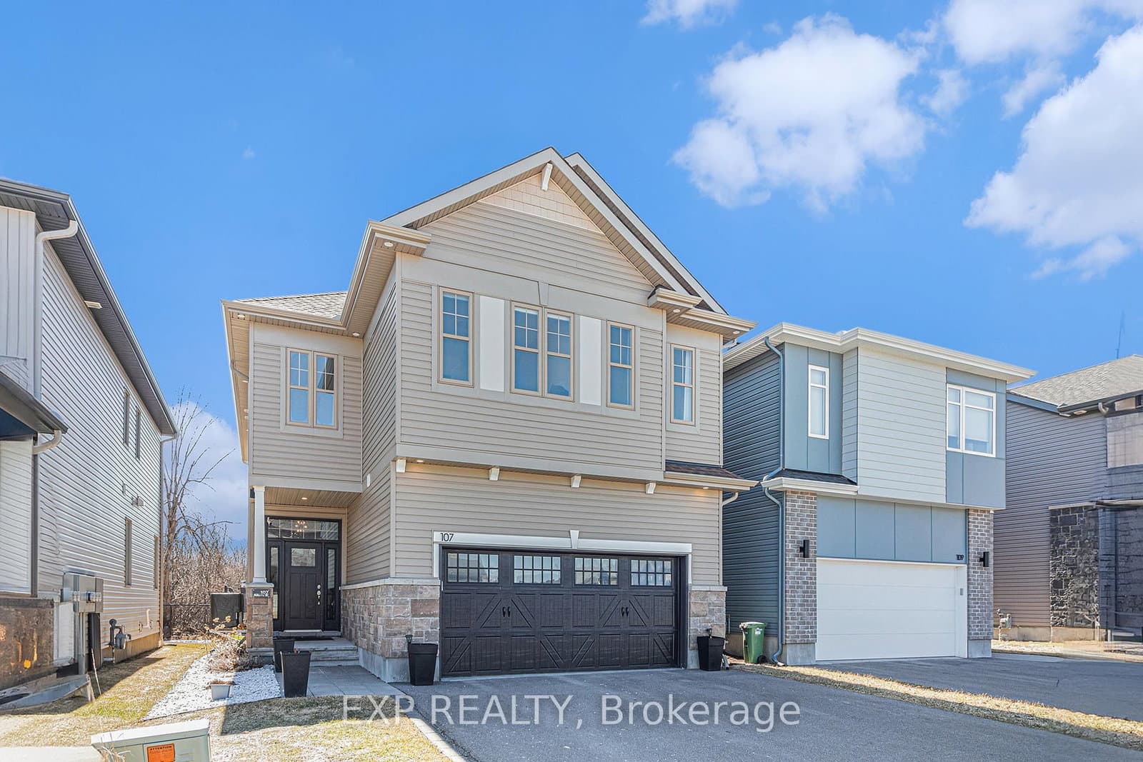 107 Rallidale Street, Ottawa, ON — photo 2