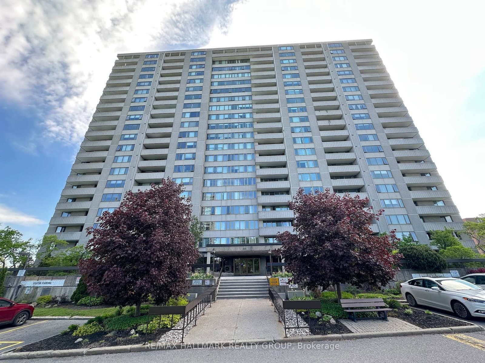 1706 - 2625 Regina Street, Ottawa, ON — photo 2