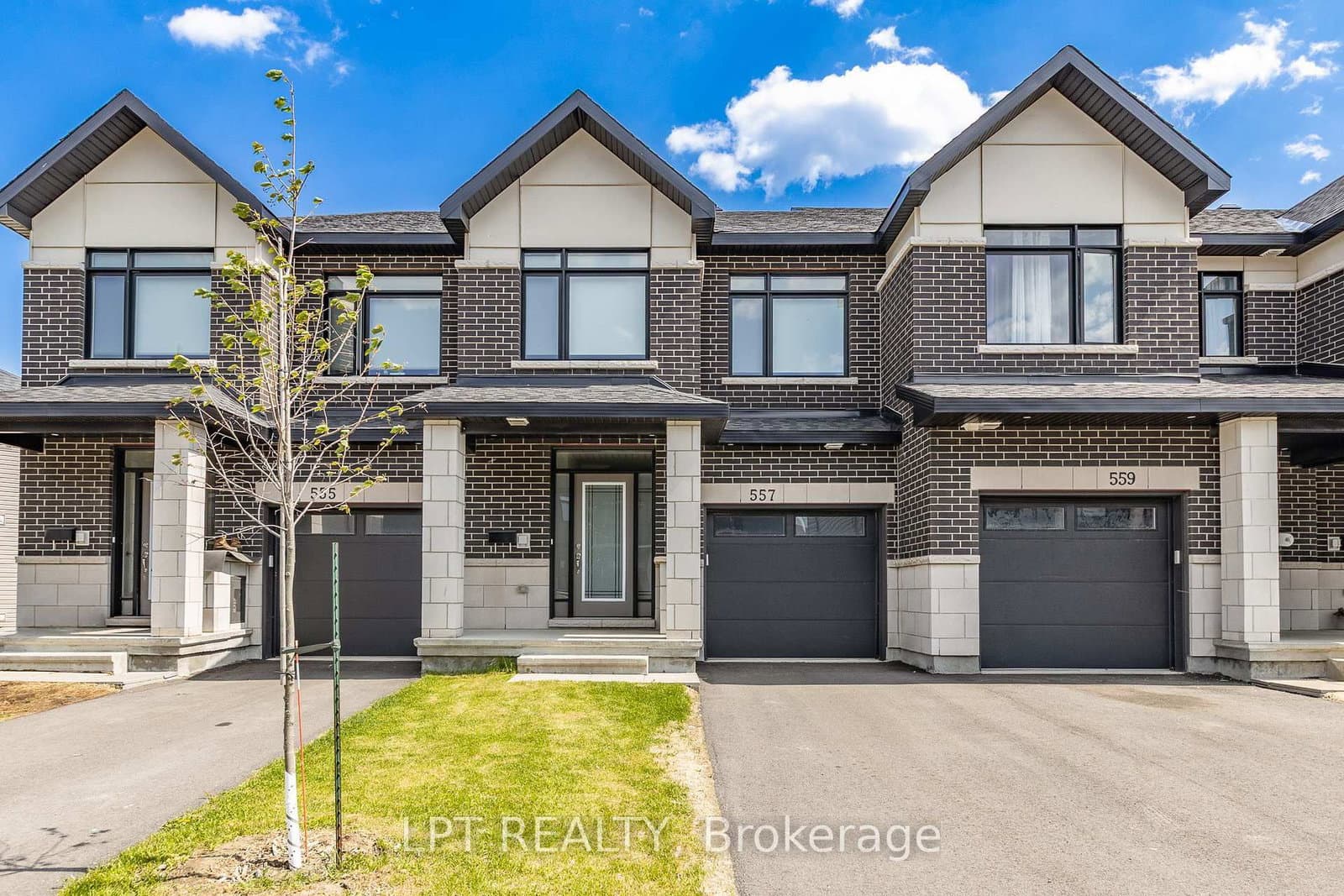 557 Tahoe Heights, Ottawa, ON