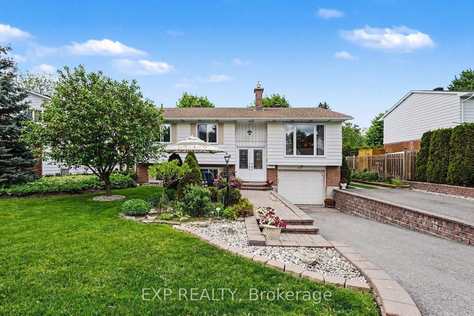 47 Langholm Crescent, Ottawa, ON