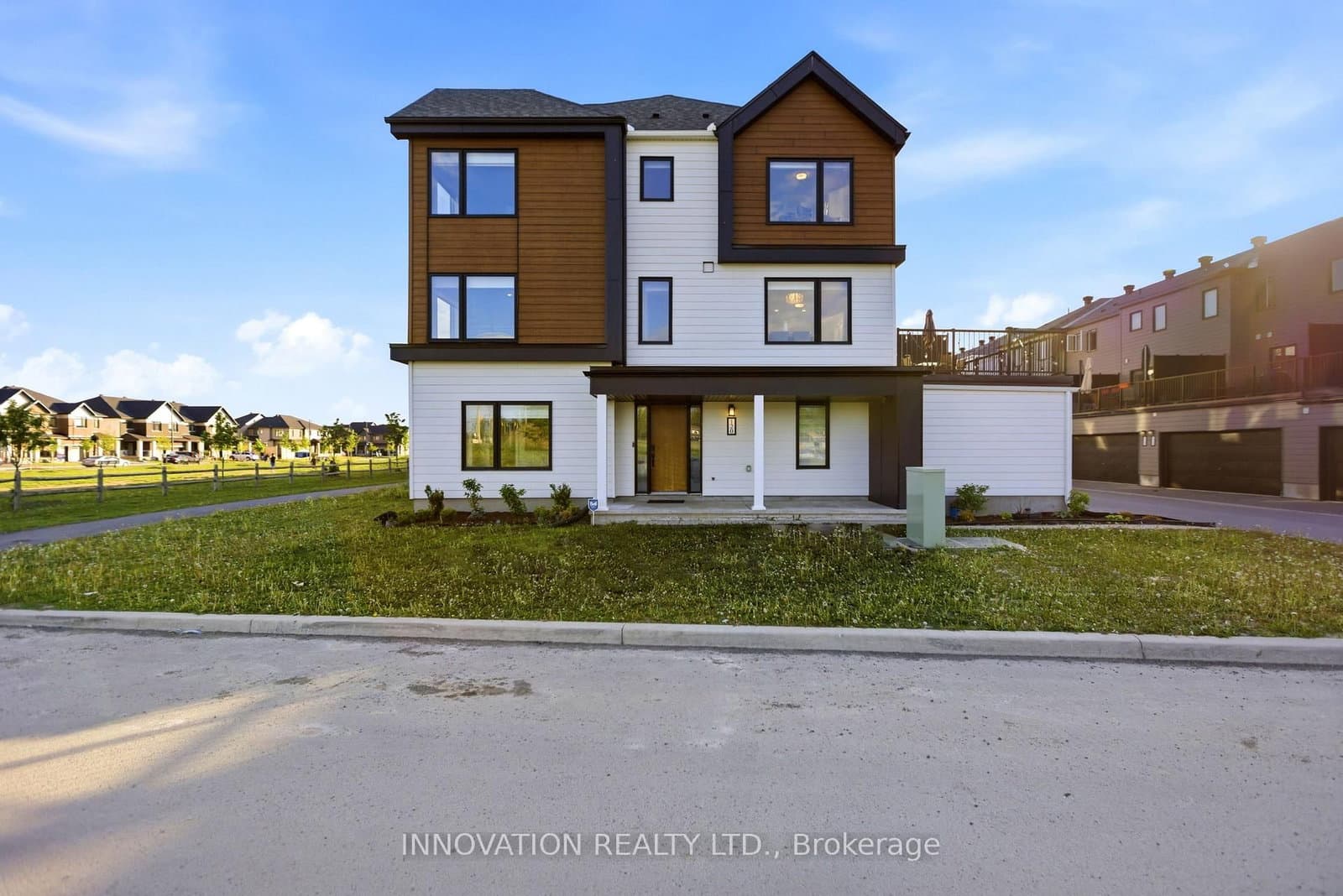 120 Kyanite Lane, Ottawa, ON
