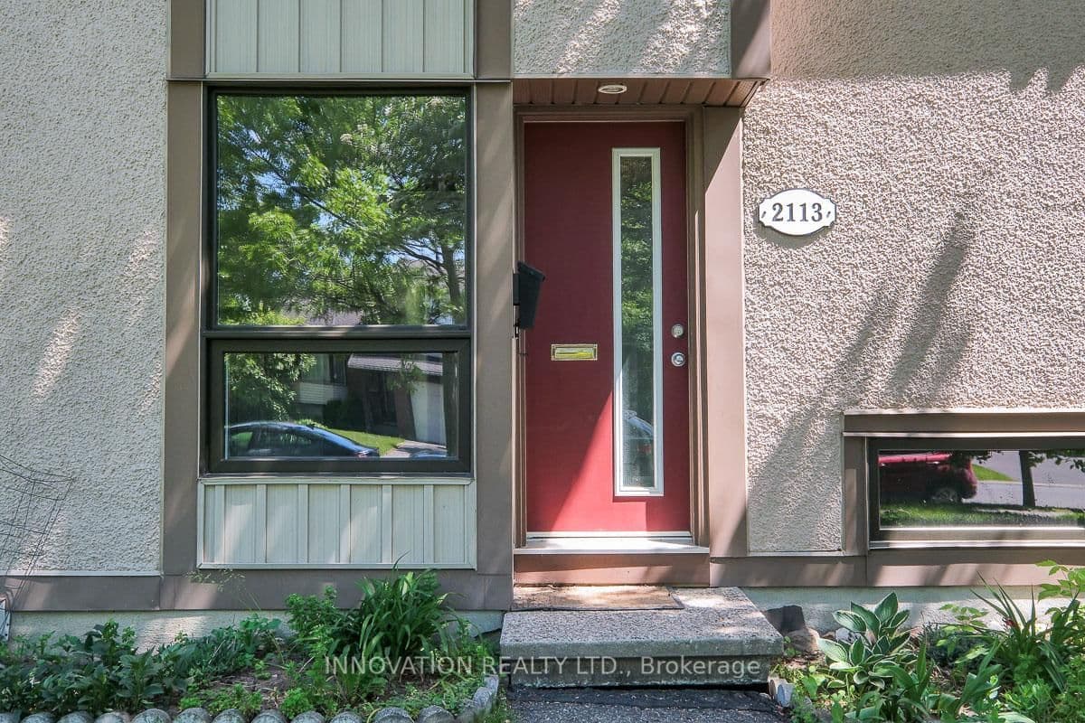 2113 Stonehenge Crescent, Ottawa, ON — photo 3