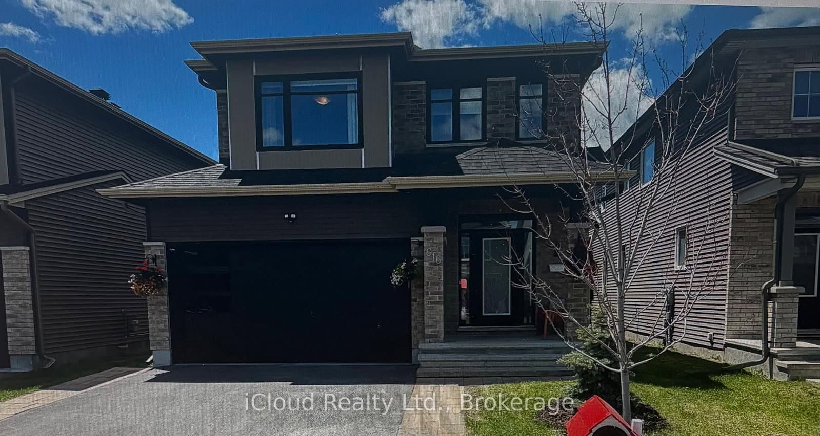 616 Moonflower Crescent, Ottawa, ON