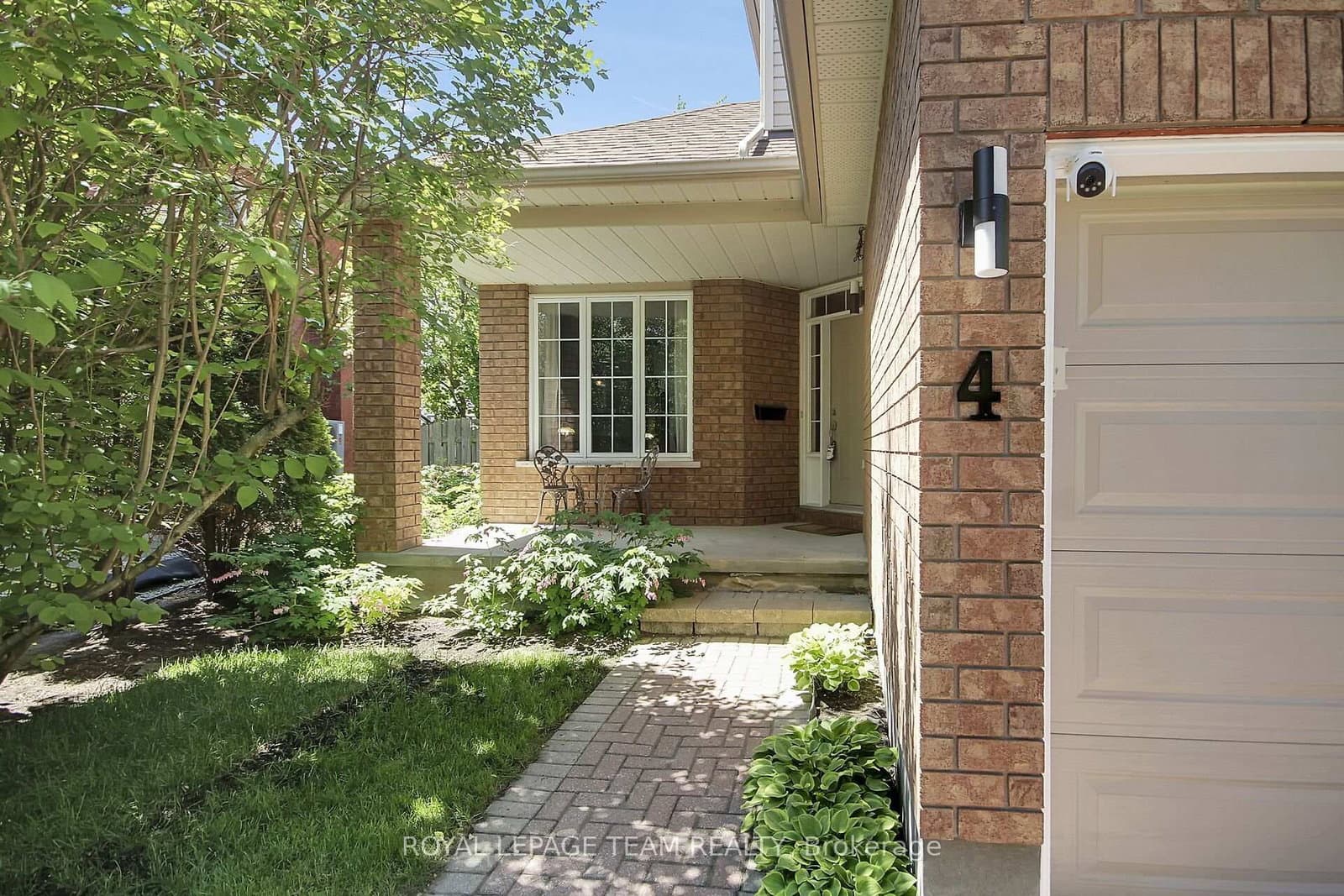 4 Maple Stand Way, Ottawa, ON — photo 2