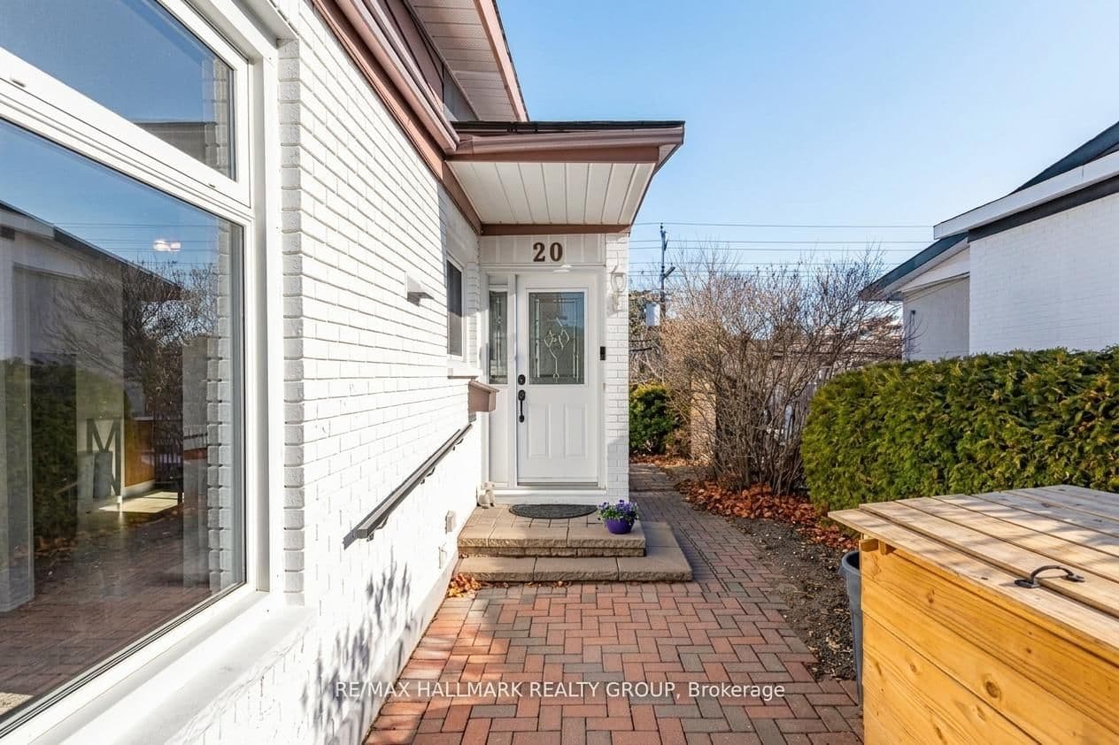 20 Mulvagh Avenue, Ottawa, ON — photo 3