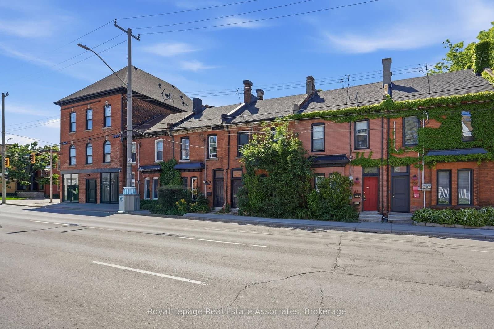 51 Wellington Street, Hamilton, ON — photo 2