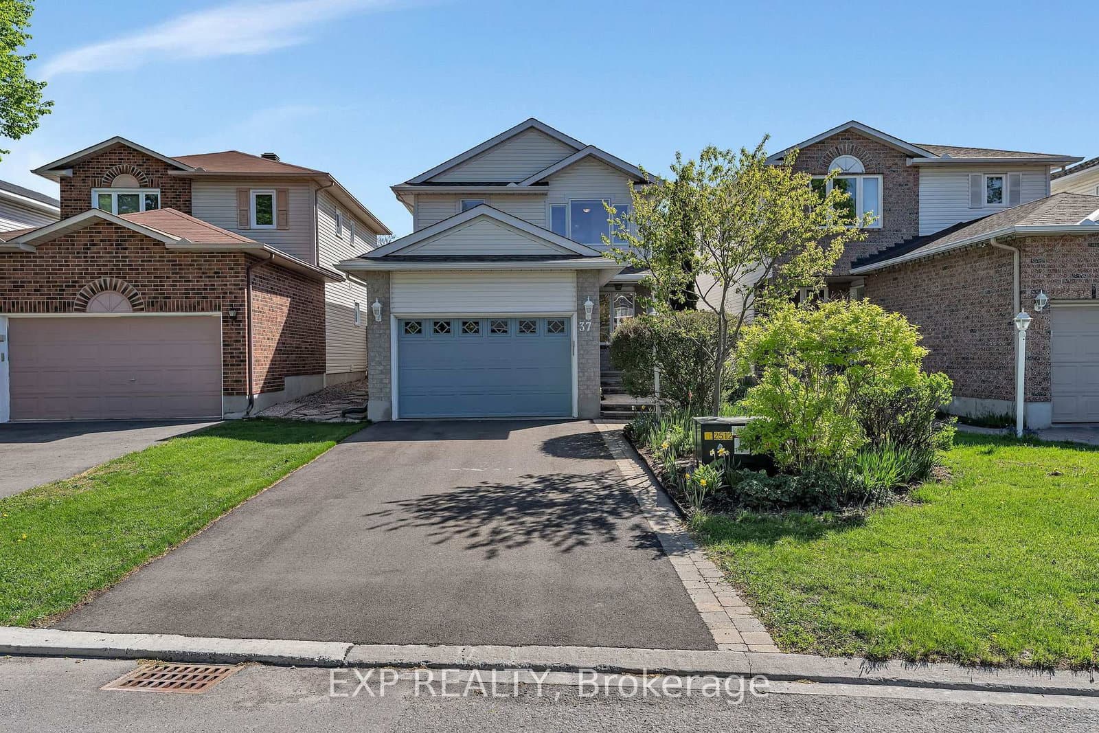 37 Shandon Avenue, Ottawa, ON