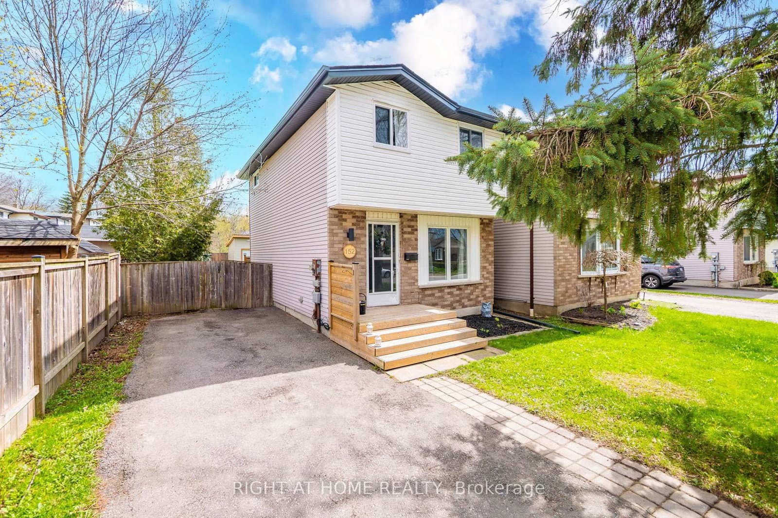 152 Hadati Road, Guelph, ON