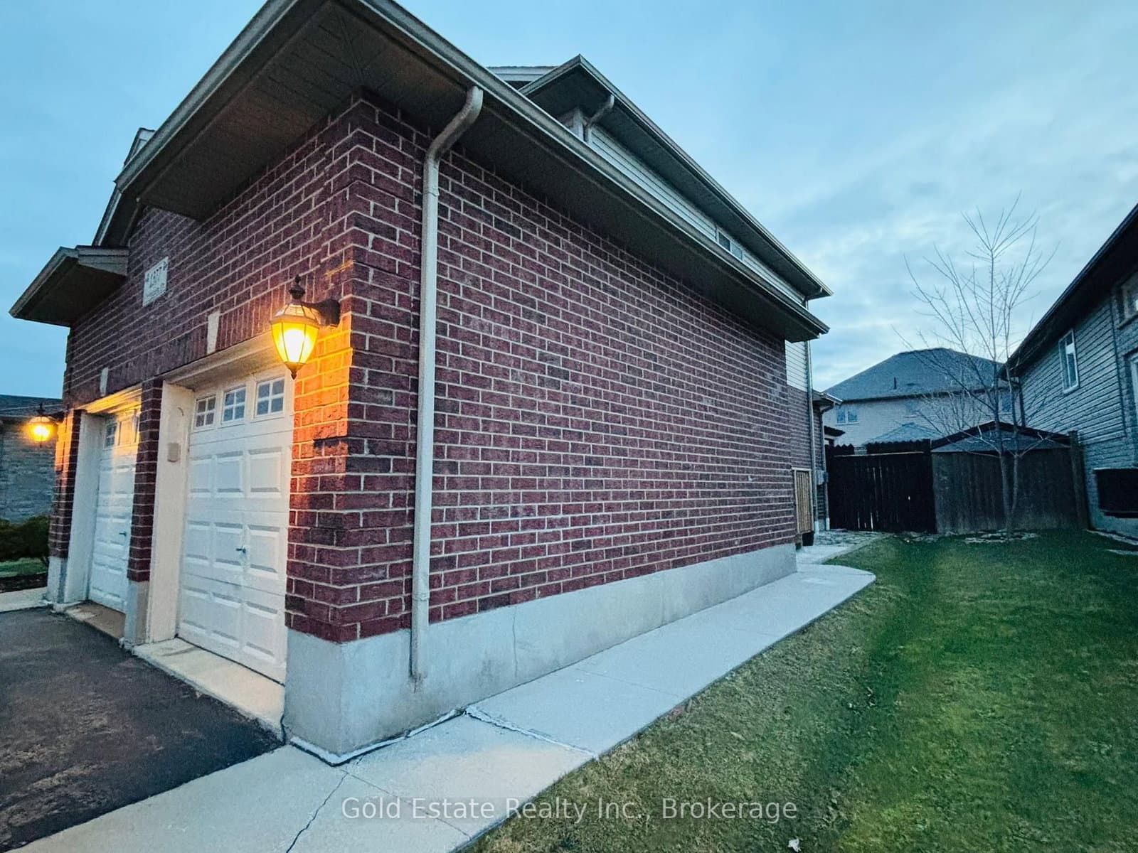 1377 Coronation Drive, London North, ON — photo 2