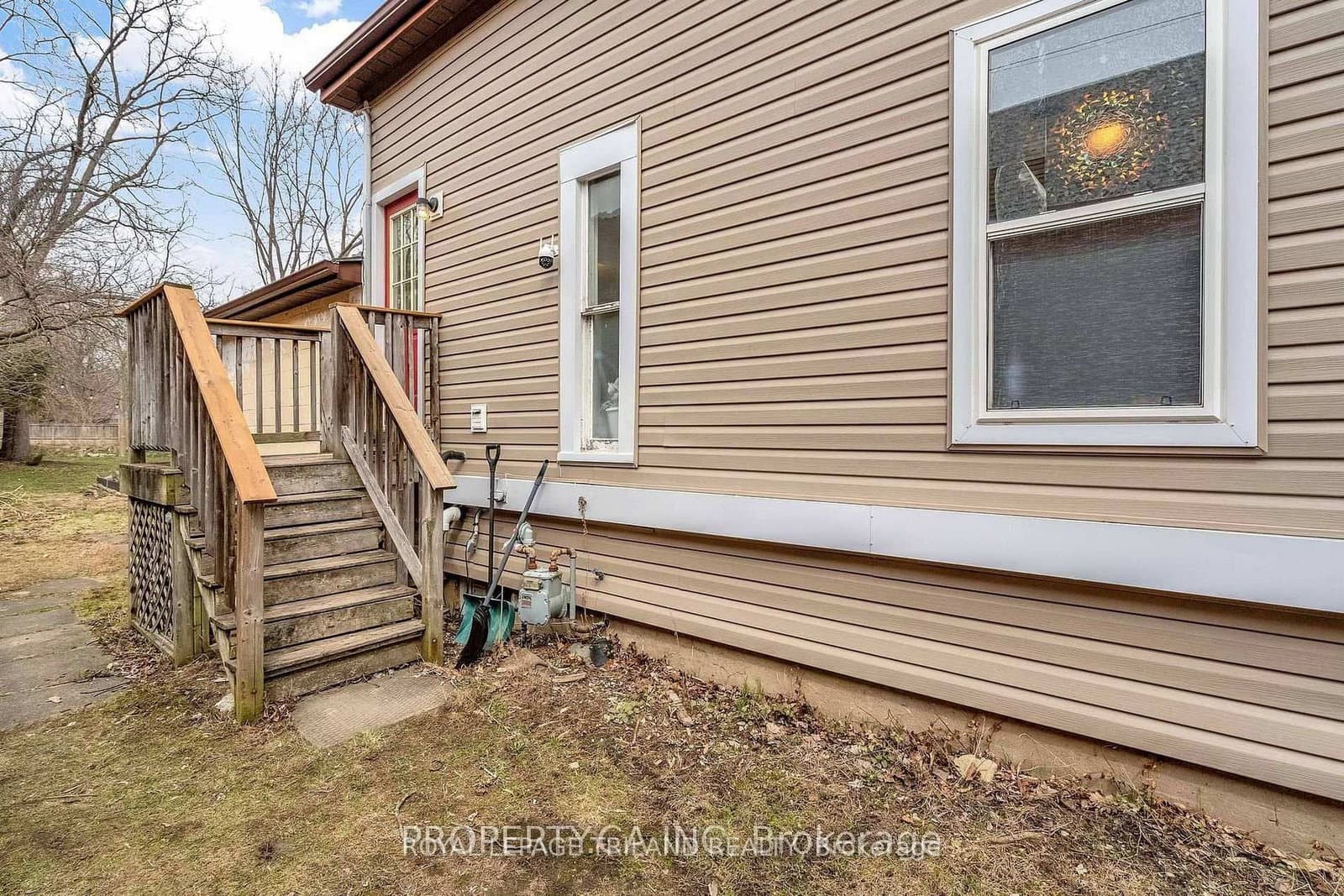 B - 23 Saunby Street, London North, ON — photo 3