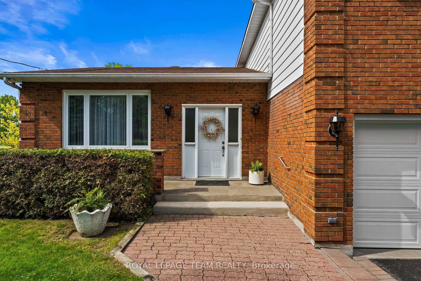 44 Steeple Hill Crescent, Ottawa, ON — photo 3