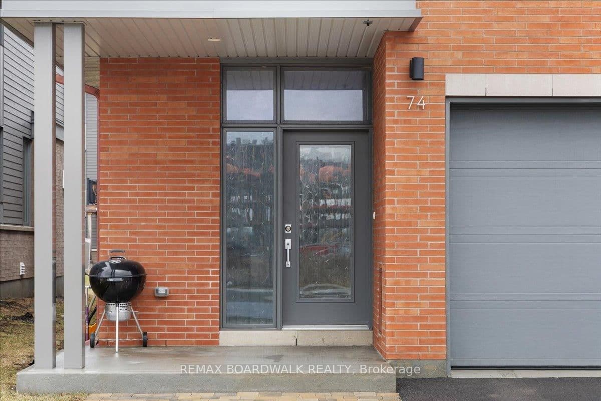 74 Michael Stoqua Street, Ottawa, ON — photo 2