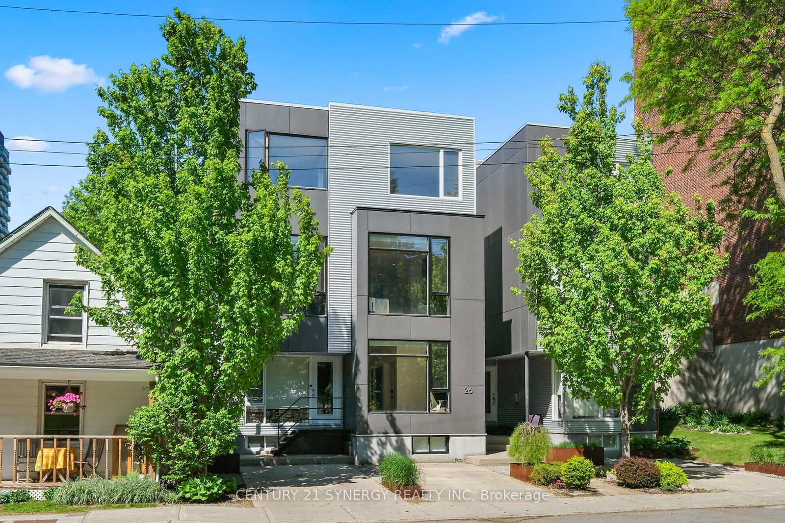 26 Stonehurst Avenue, Ottawa, ON