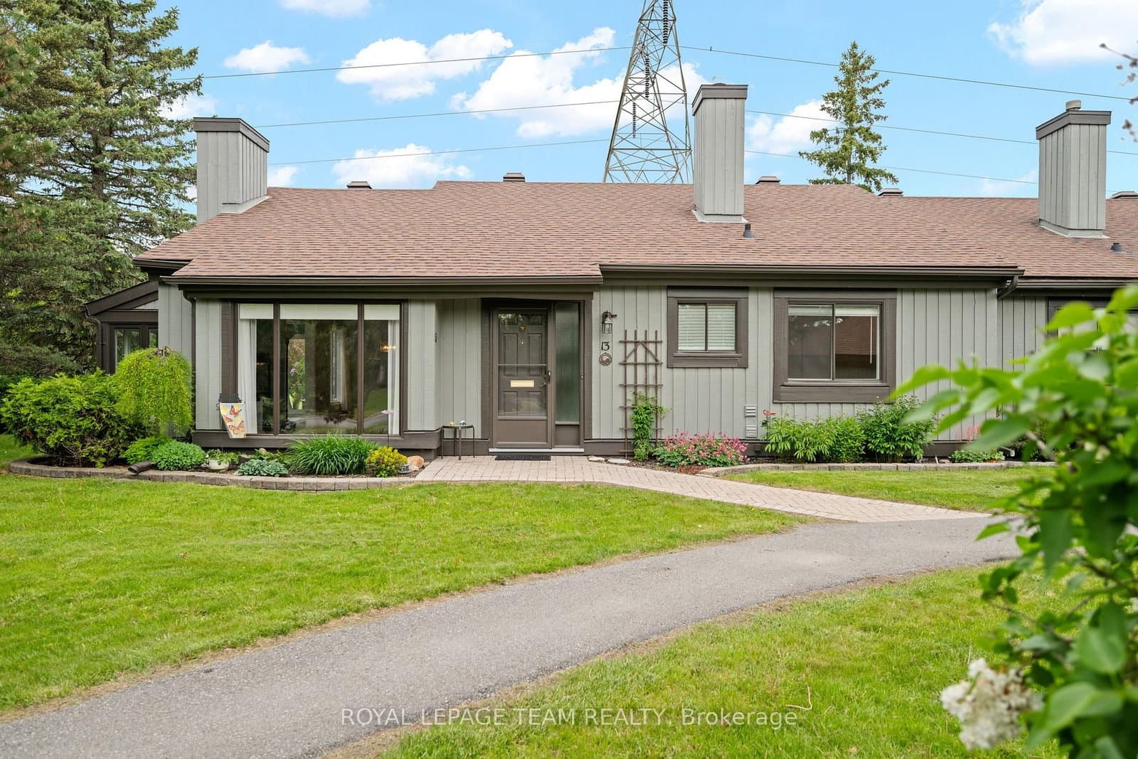 13 Arbor Ridge, Ottawa, ON
