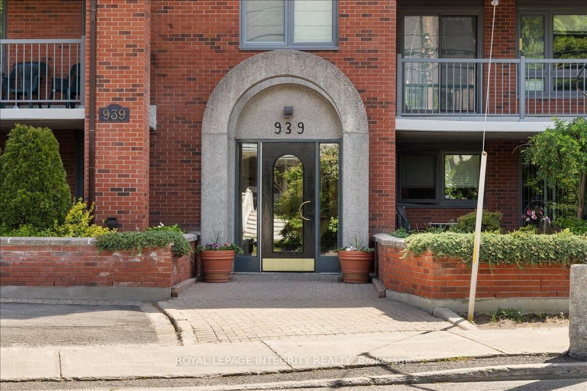 PH5 - 939 North River Road, Ottawa, ON — photo 3