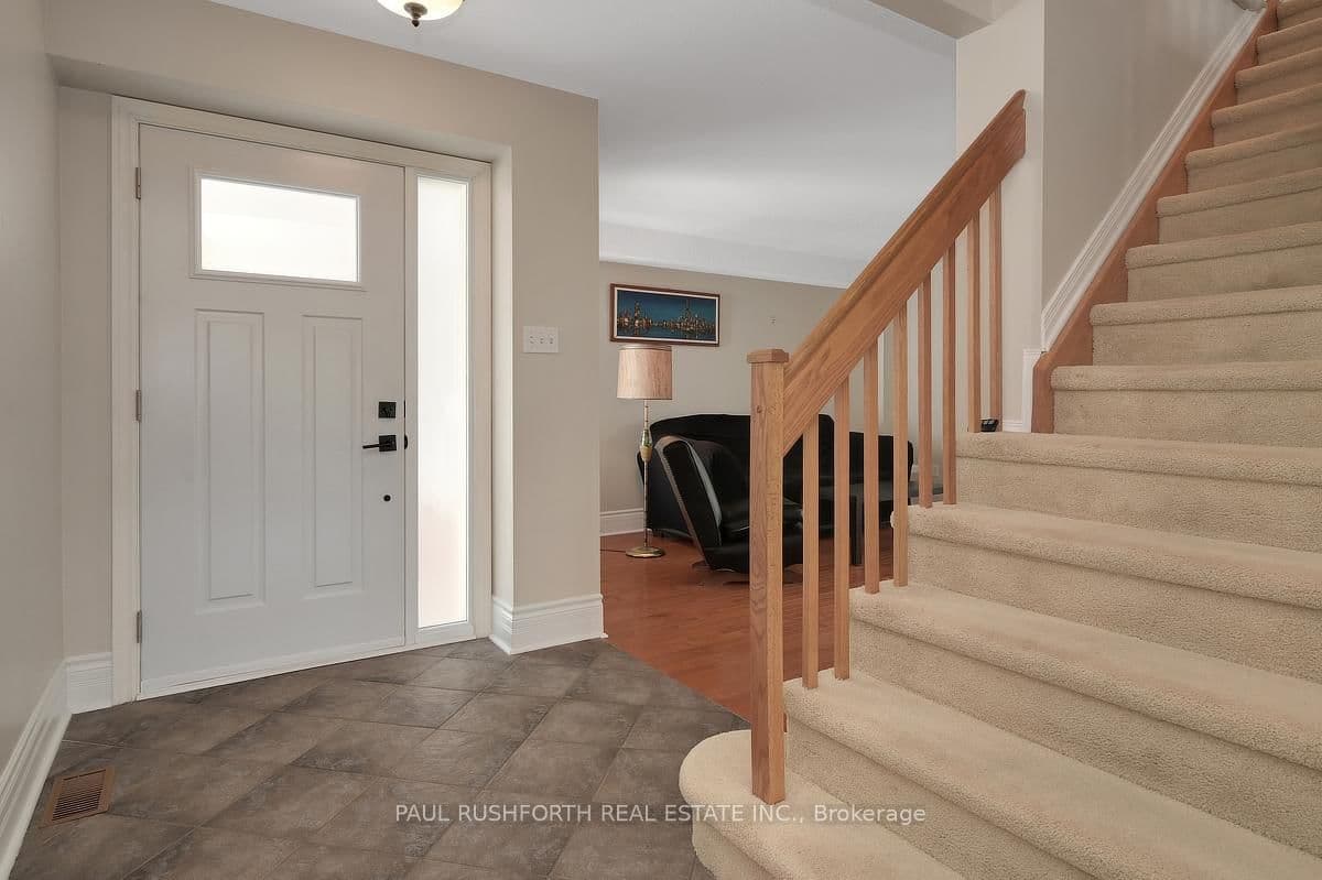 90 Acklam Terrace, Kanata, ON — photo 3