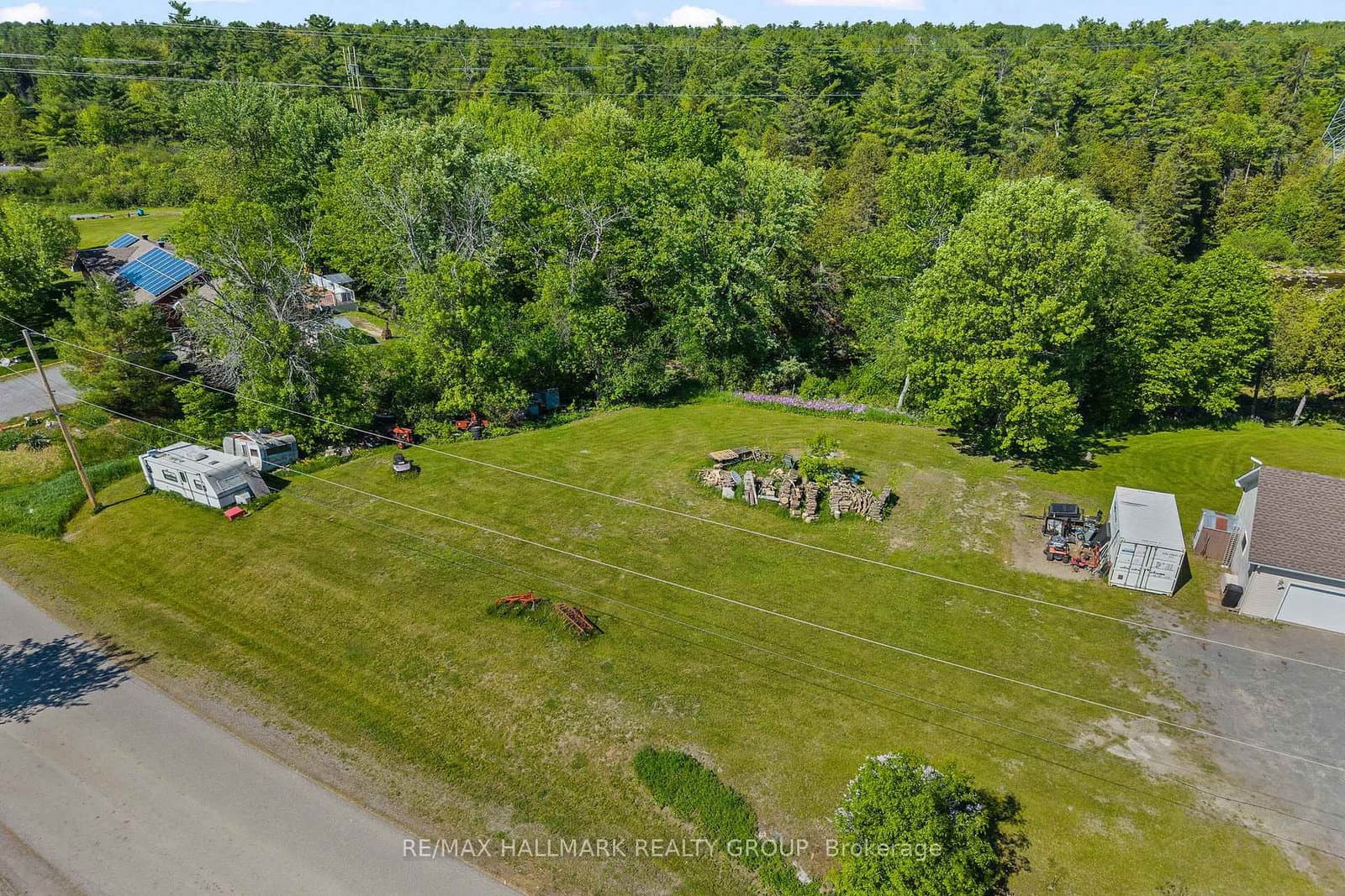 194 Old Pakenham Road, Fitzroy Harbour, ON — photo 2