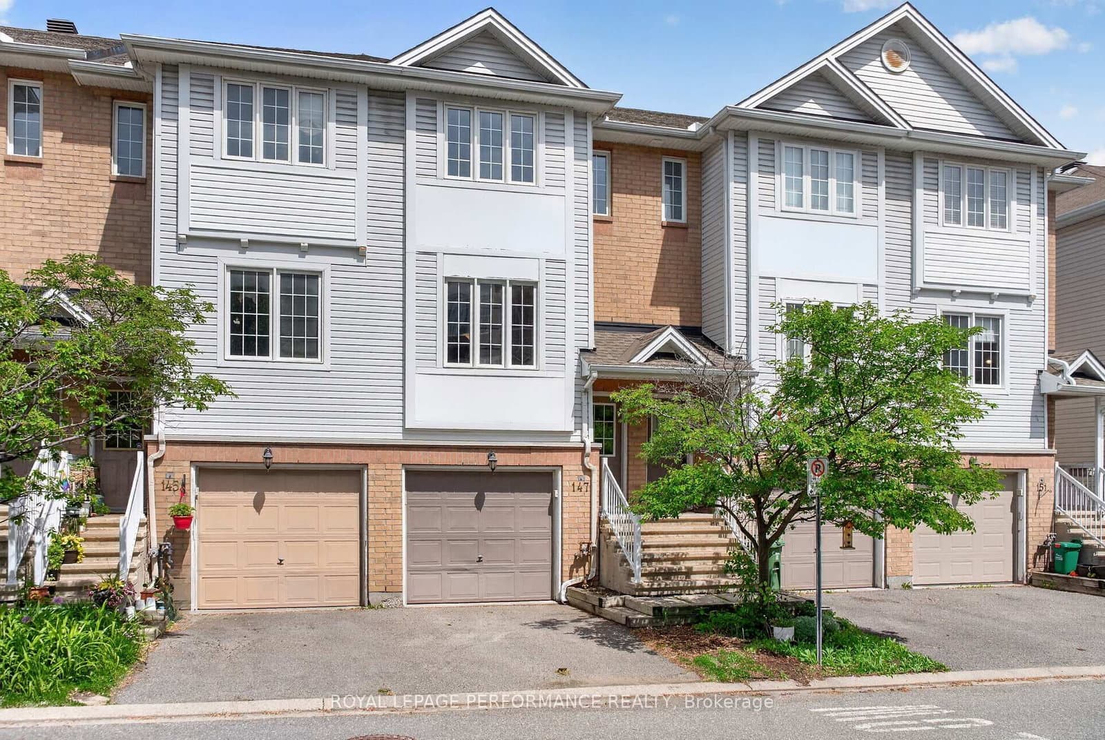 147 Fordham Private, Ottawa, ON