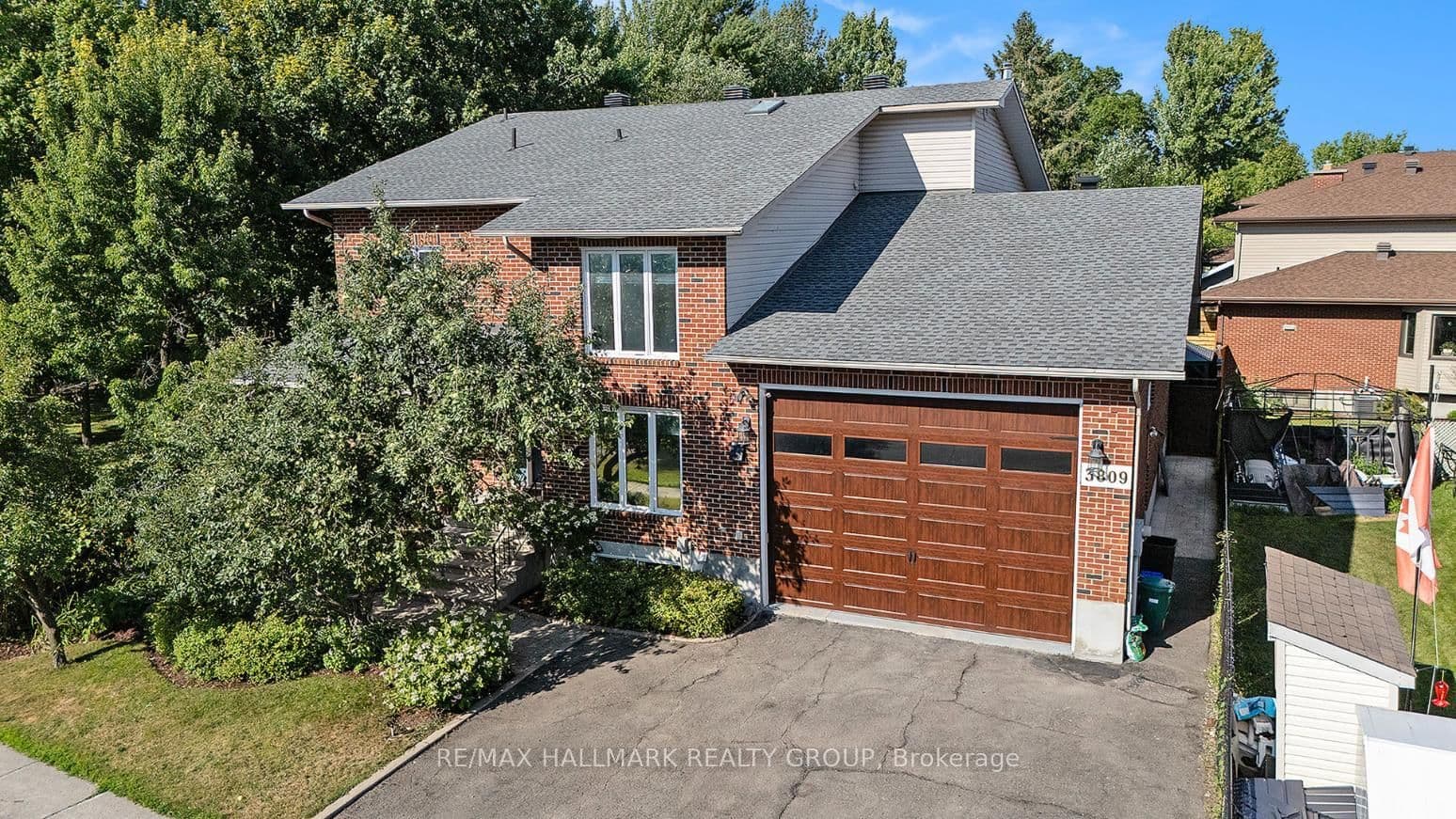 3809 Alderwood Street, Ottawa, ON