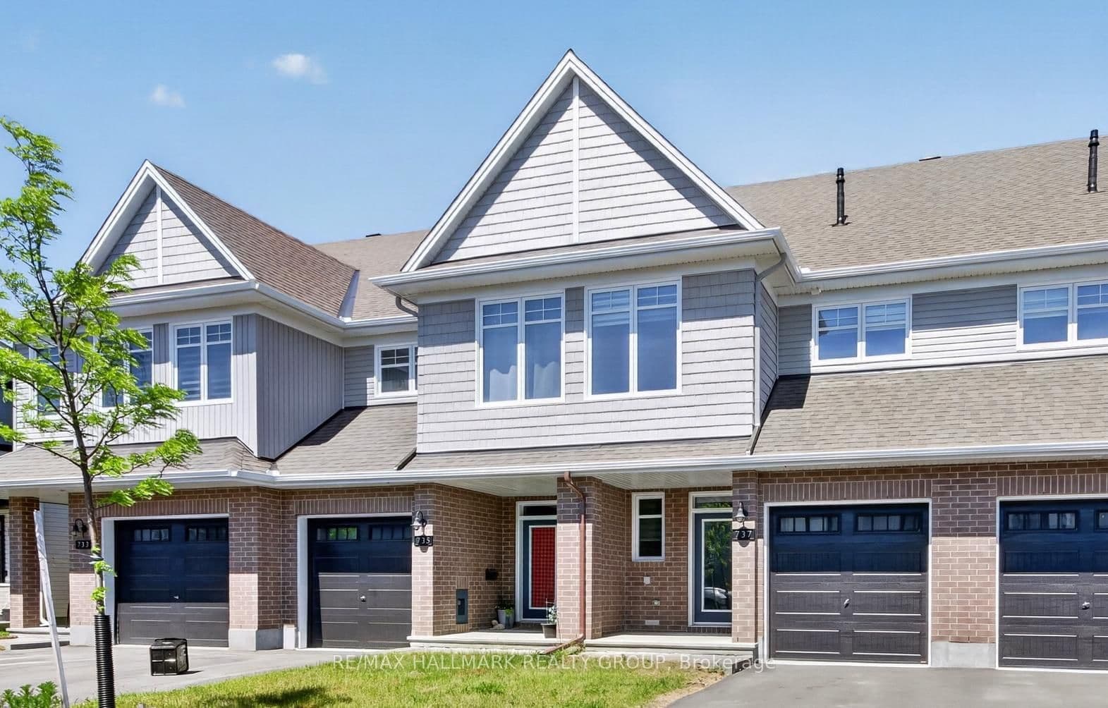 737 Maverick Crescent, Ottawa, ON