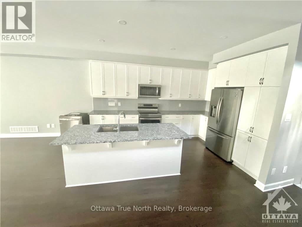 621 Taliesin Crescent, Ottawa, ON — photo 3