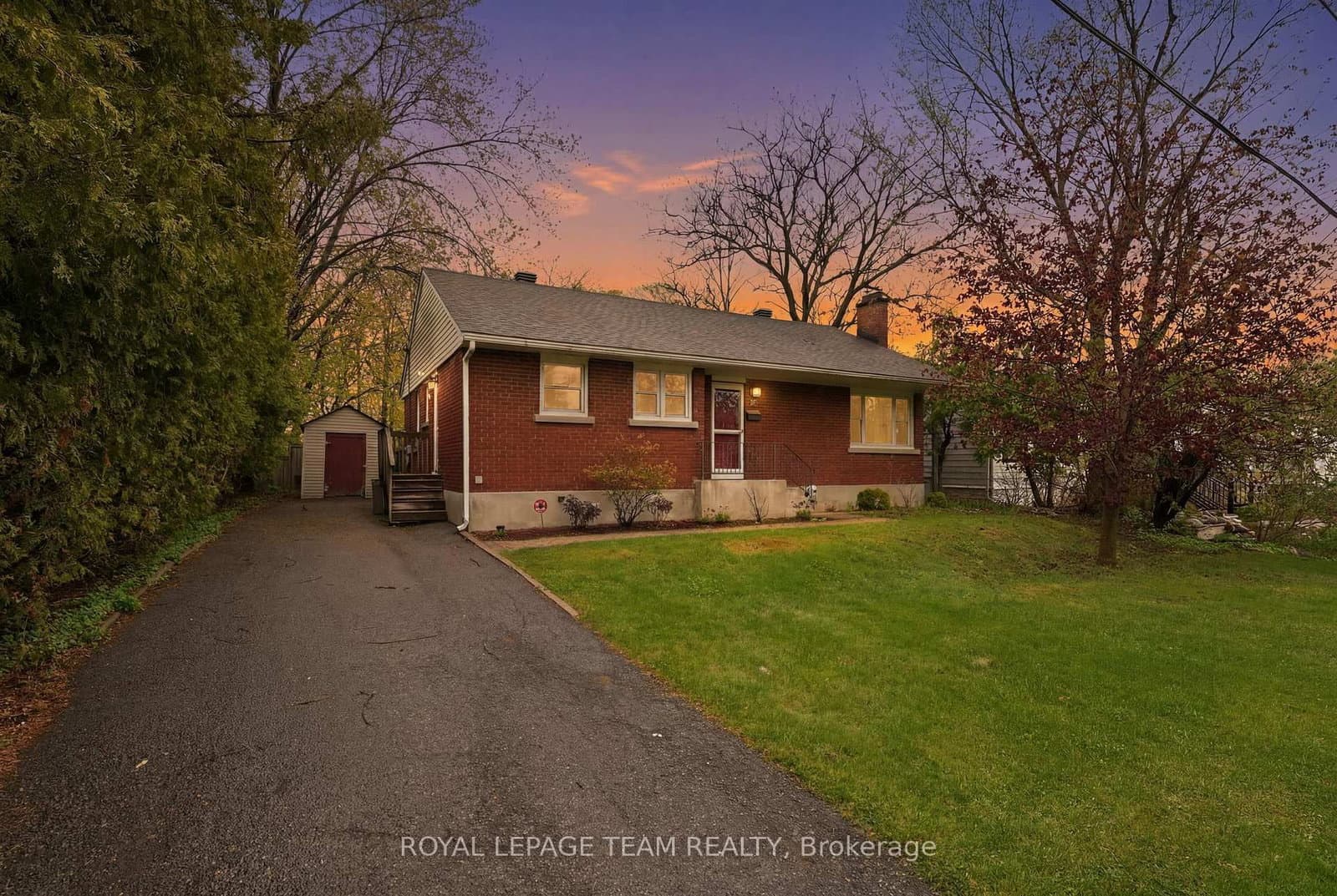 49 Crownhill Street, Ottawa, ON