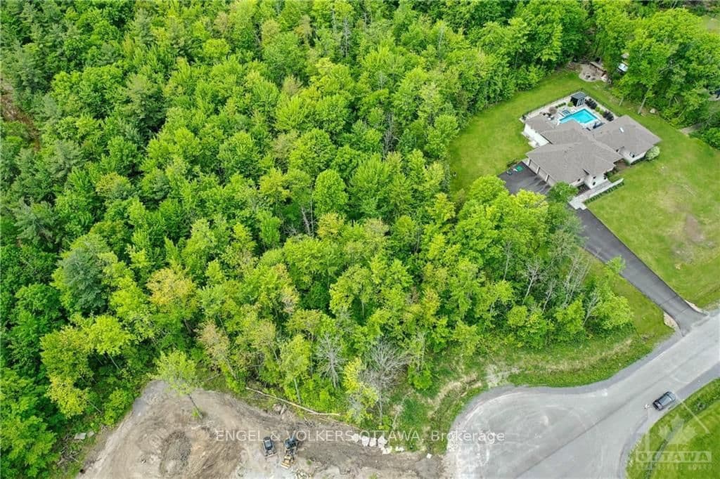 21 - 212 TERBOL Court, Ottawa, ON — photo 3